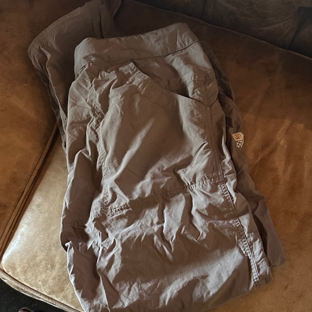 Mountain Hardwear Gray Pants